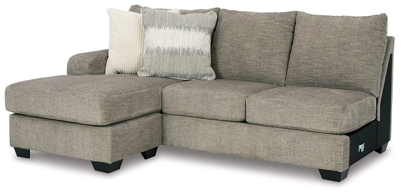 Creswell 2-Piece Sectional with Chaise